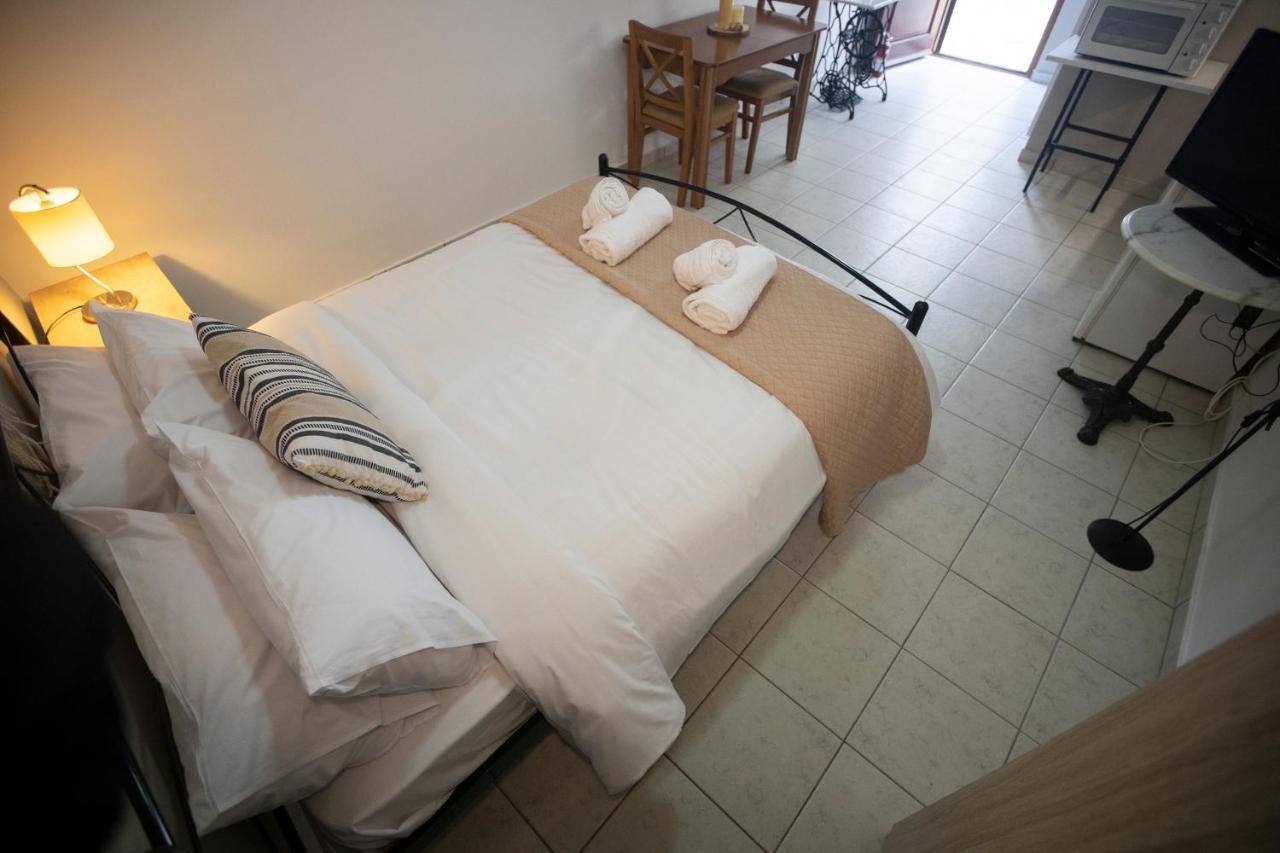 Syros Moments Lägenhet Ermoupoli Exteriör bild